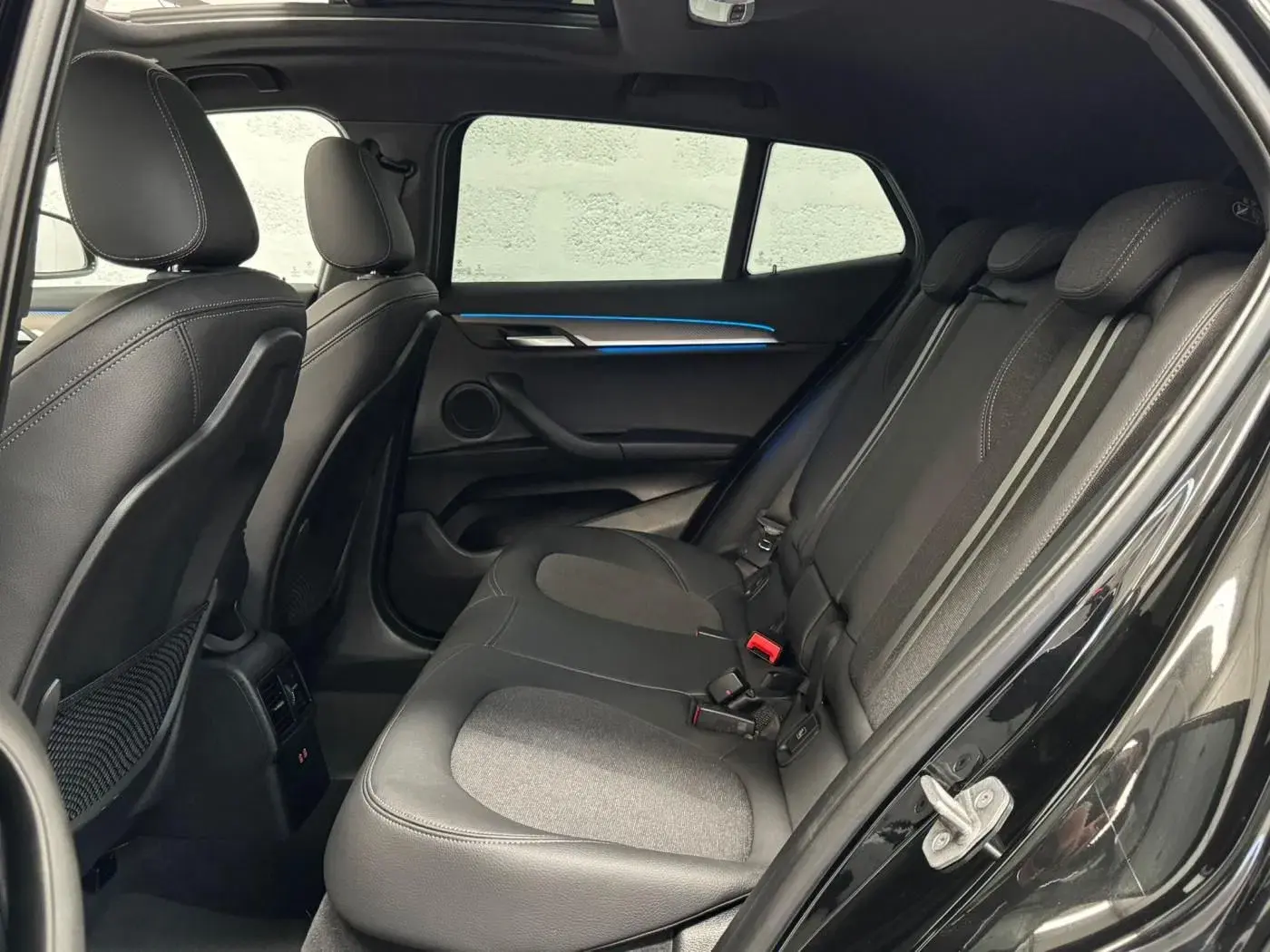 BMW X2 25 e xDrive Pack M 36