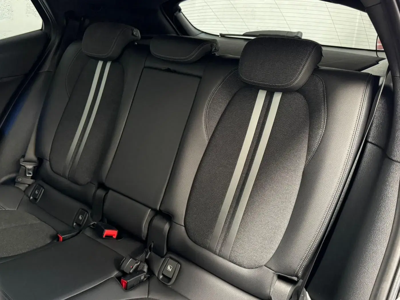 BMW X2 25 e xDrive Pack M 37