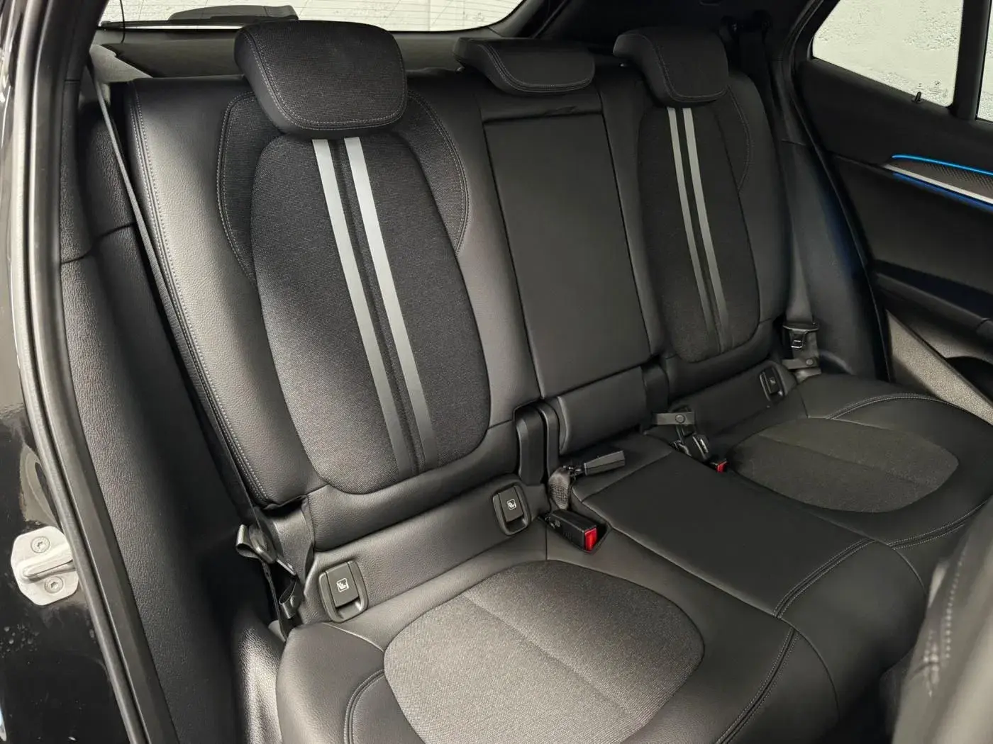 BMW X2 25 e xDrive Pack M 40
