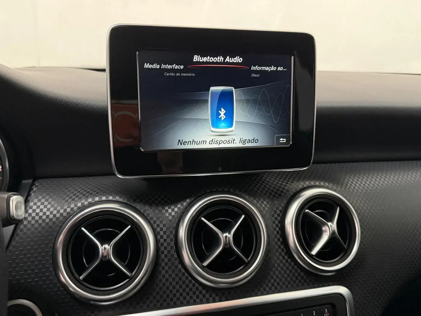 Mercedes-Benz A 180 d 7G-DCT Urban 14