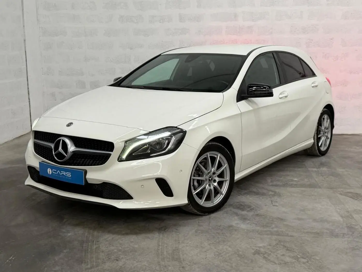 Mercedes-Benz A 180 d 7G-DCT Urban 39