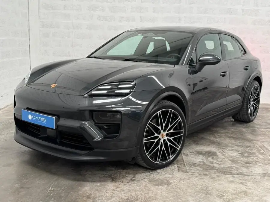 Porsche Macan Electric 4 55