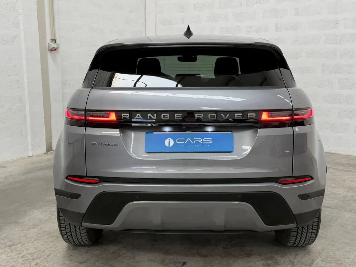 Land Rover Range Rover Evoque 1.5 P300e AWD Auto 3