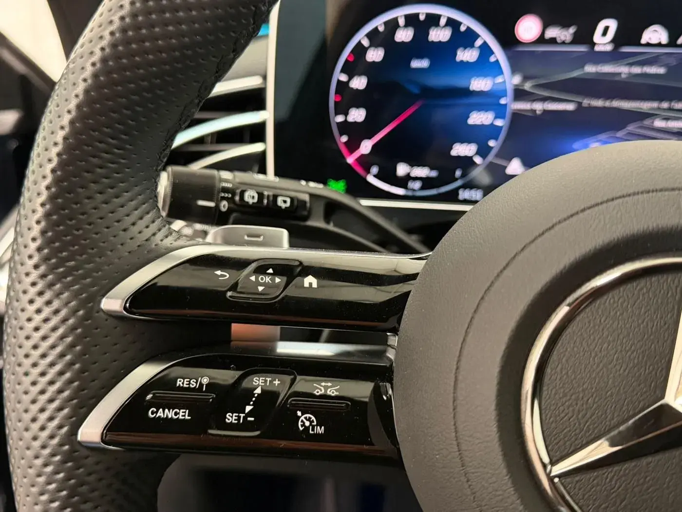 Mercedes-Benz E 300 de 14