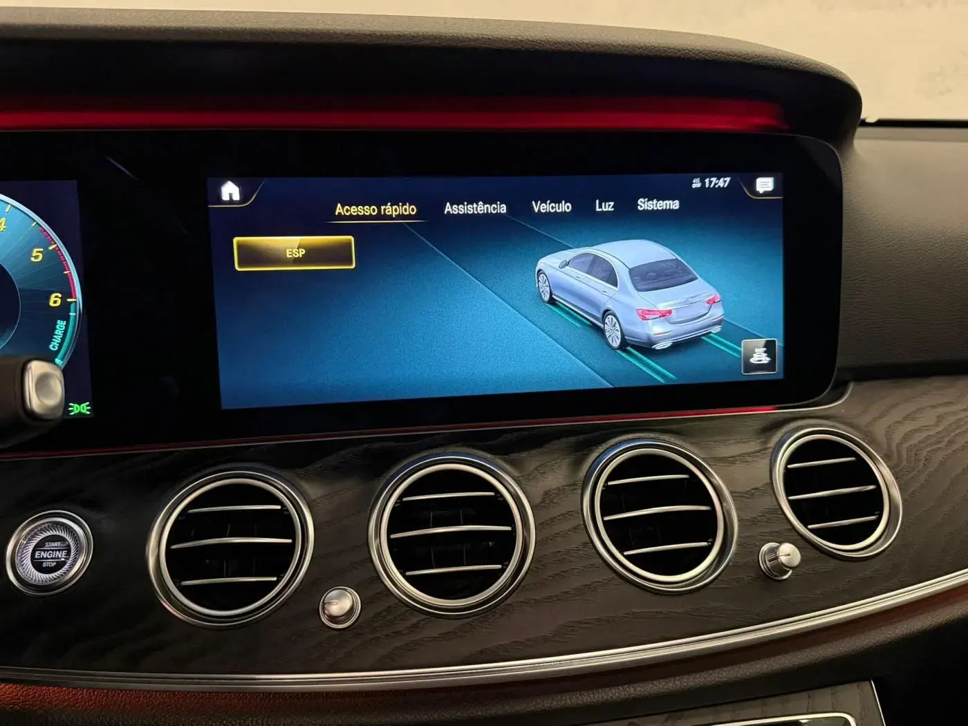 Mercedes-Benz E 300 de Avantgarde 4Matic 15