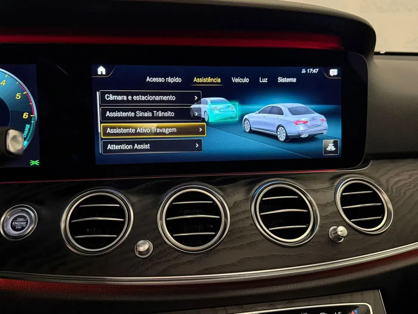 Mercedes-Benz E 300 de Avantgarde 4Matic 18