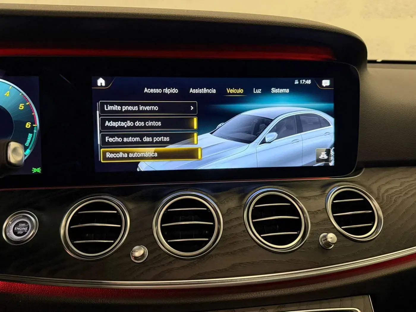 Mercedes-Benz E 300 de Avantgarde 4Matic 25