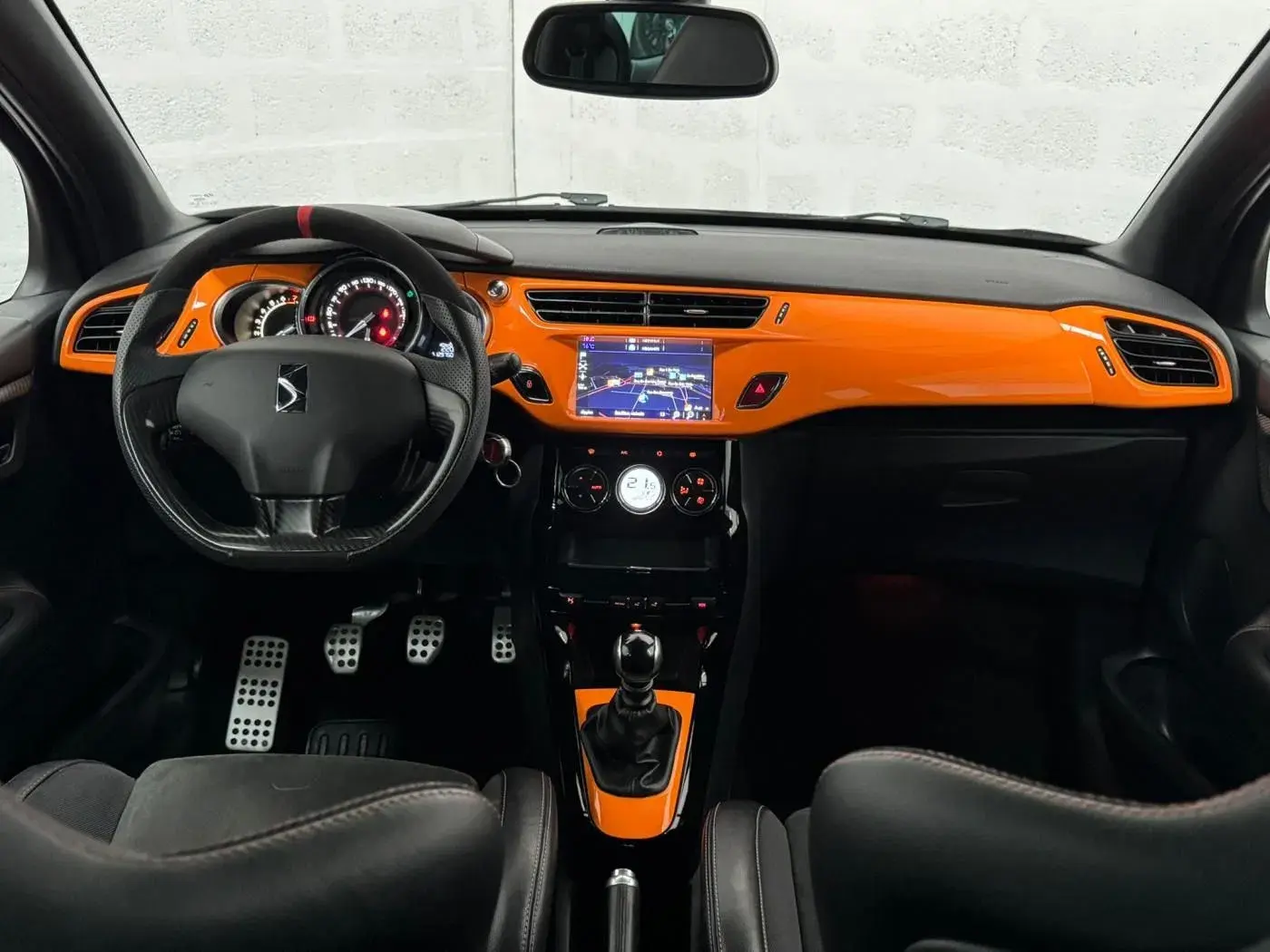 DS DS3 1.6 THP Performance 12