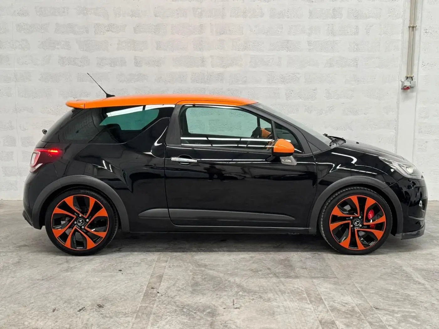 DS DS3 1.6 THP Performance 23