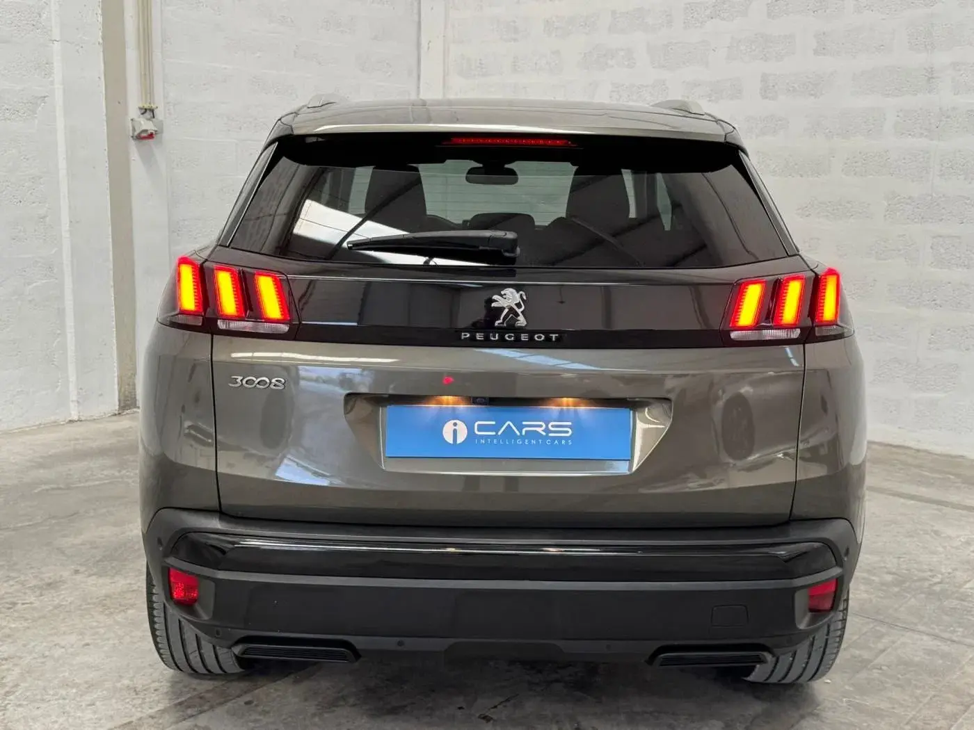 Peugeot 3008 1.5 BlueHDi Allure 2
