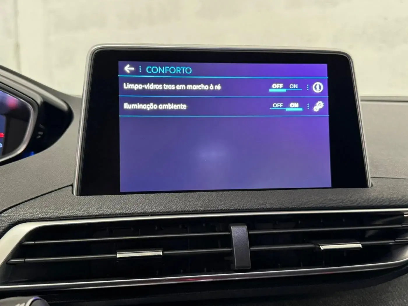 Peugeot 3008 1.5 BlueHDi Allure 21