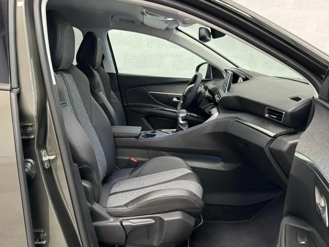 Peugeot 3008 1.5 BlueHDi Allure 32