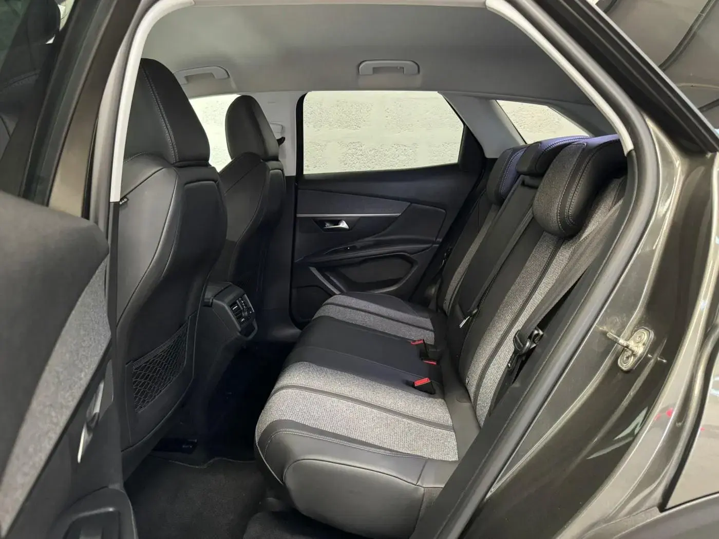 Peugeot 3008 1.5 BlueHDi Allure 45