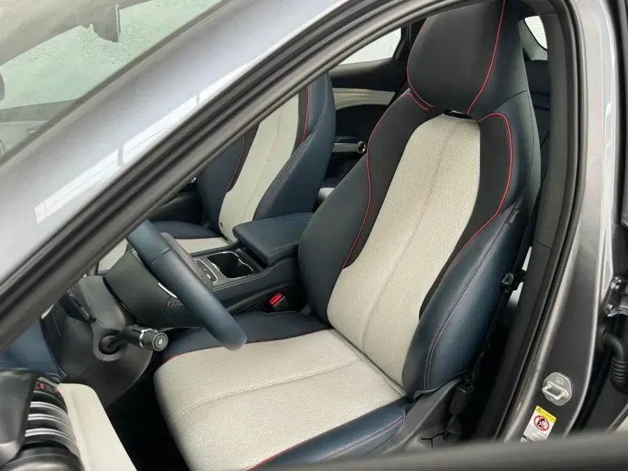 BYD Atto 3 Design 9