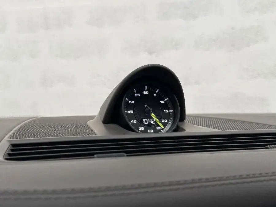 Porsche Panamera 4 E-Hybrid 20