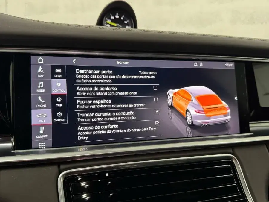 Porsche Panamera 4 E-Hybrid 22