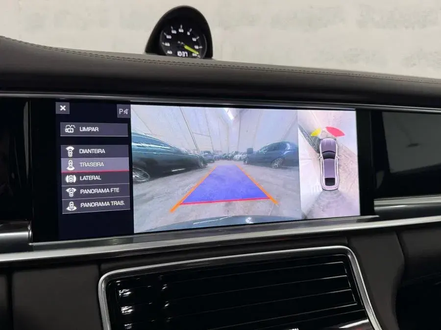 Porsche Panamera 4 E-Hybrid 35