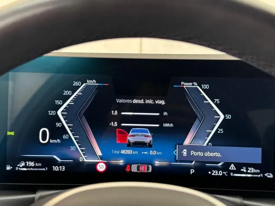 BMW 330 e Pack Desportivo M Auto 8