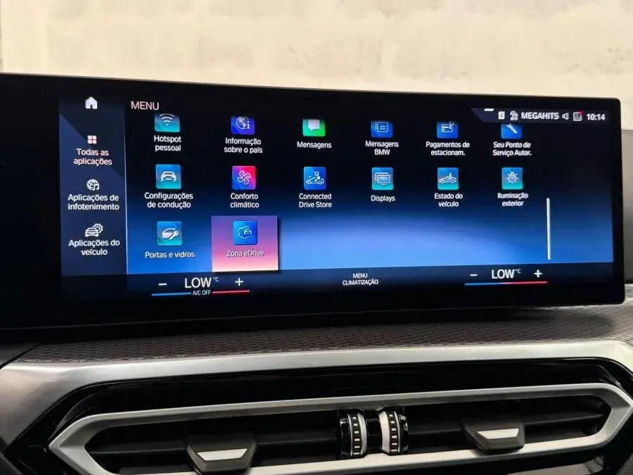 BMW 330 e Pack Desportivo M Auto 13