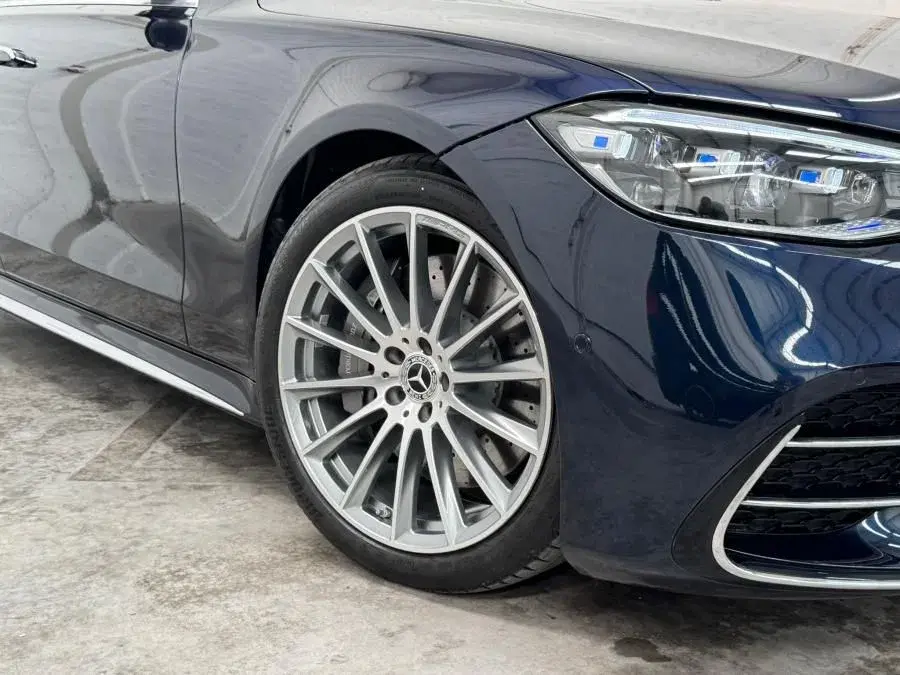 Mercedes-Benz S 580 e Longo 10