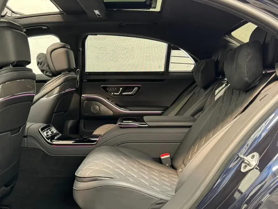 Mercedes-Benz S 580 e Longo 42
