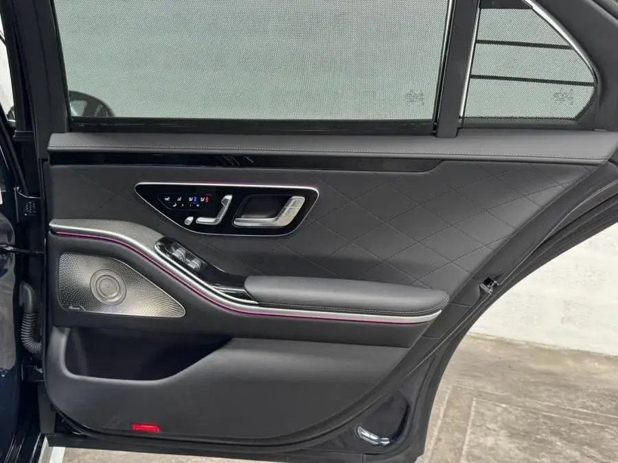 Mercedes-Benz S 580 e Longo 52