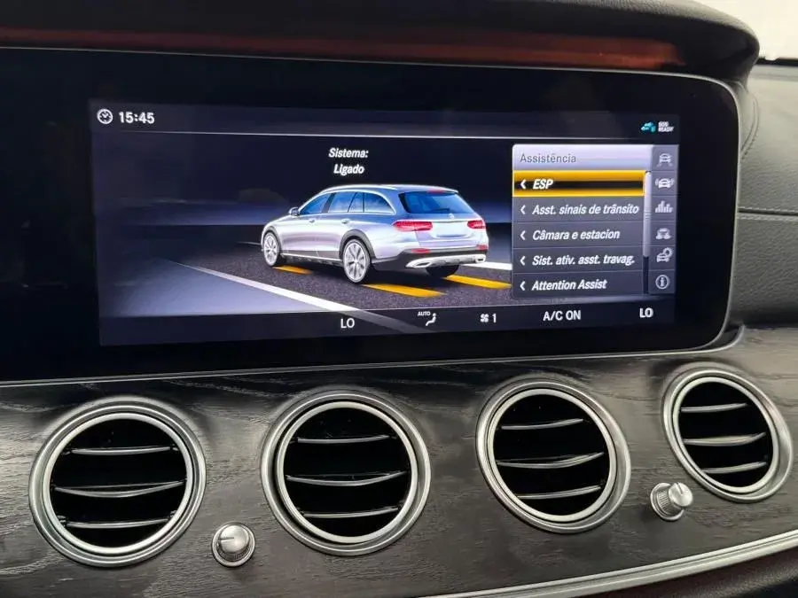 Mercedes-Benz E 220 d 4-Matic All Terrain Avantgarde + 18
