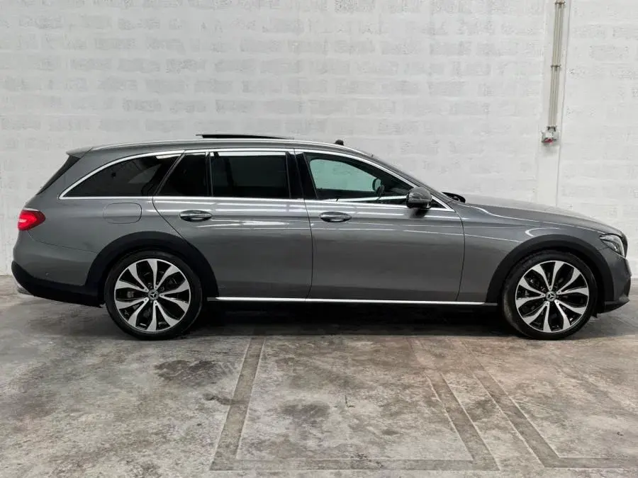 Mercedes-Benz E 220 d 4-Matic All Terrain Avantgarde + 23