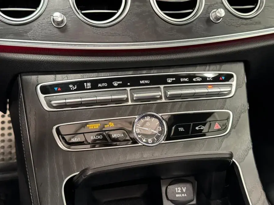 Mercedes-Benz E 220 d 4-Matic All Terrain Avantgarde + 35