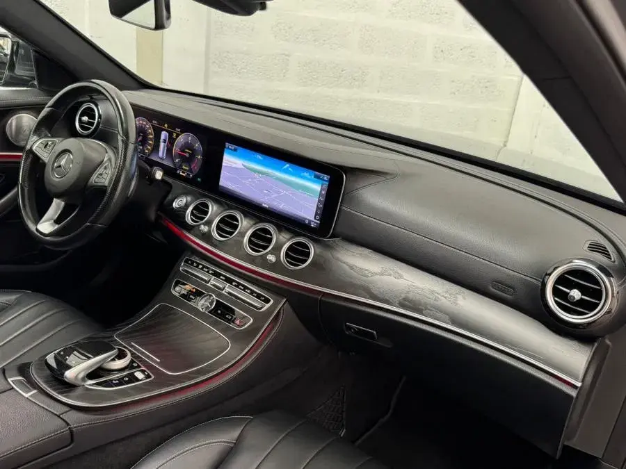 Mercedes-Benz E 220 d 4-Matic All Terrain Avantgarde + 41