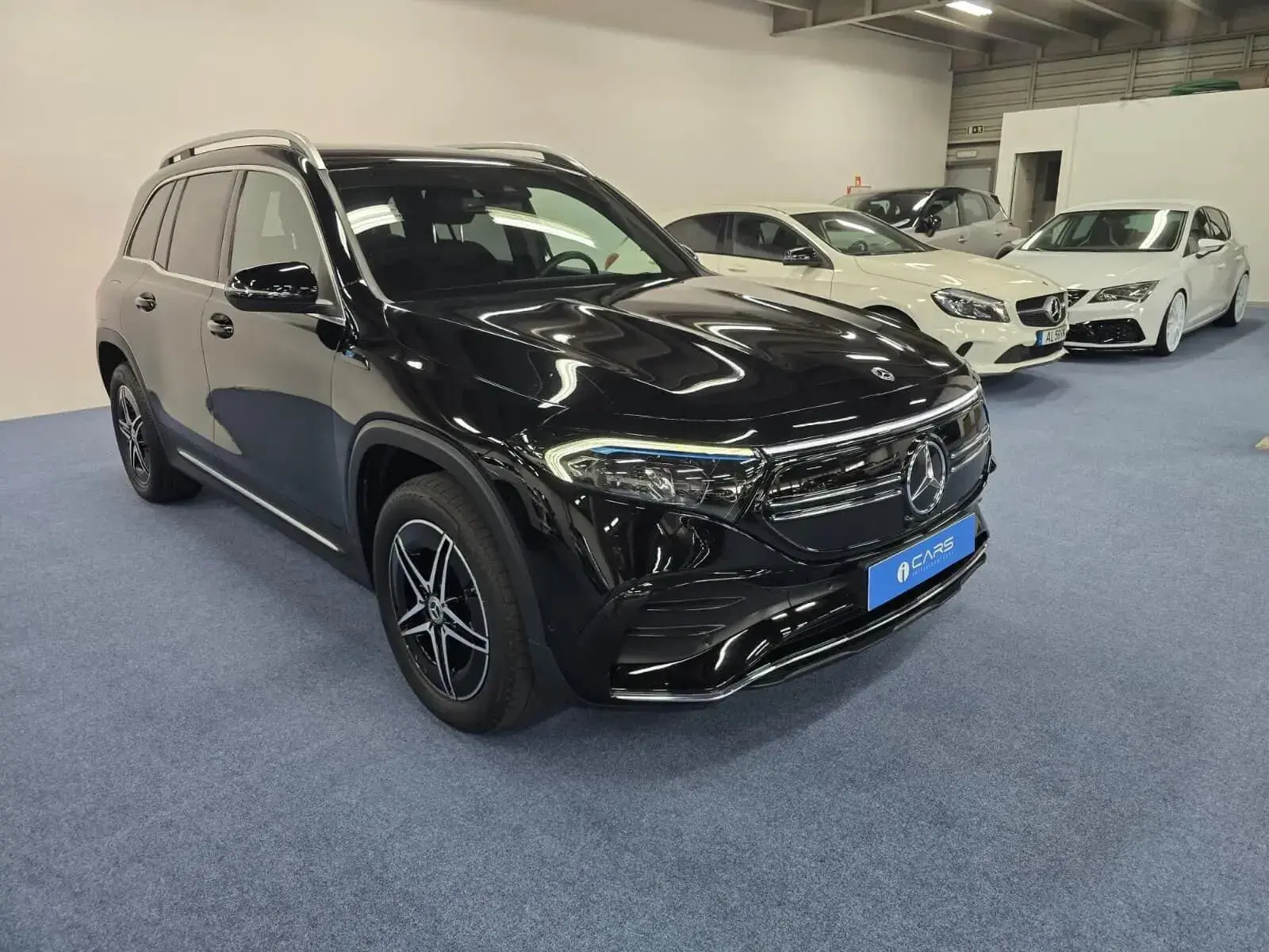 Mercedes-Benz EQB 250 AMG Line 1