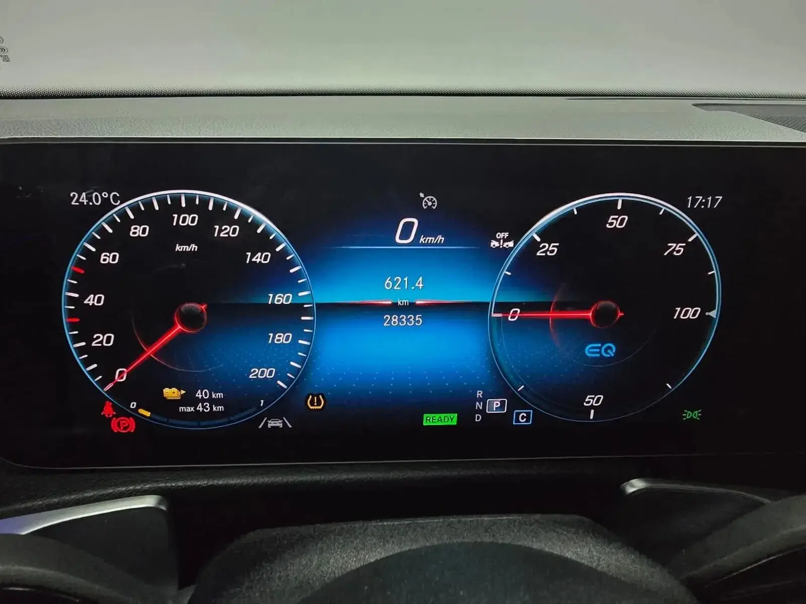 Mercedes-Benz EQB 250 AMG Line 5