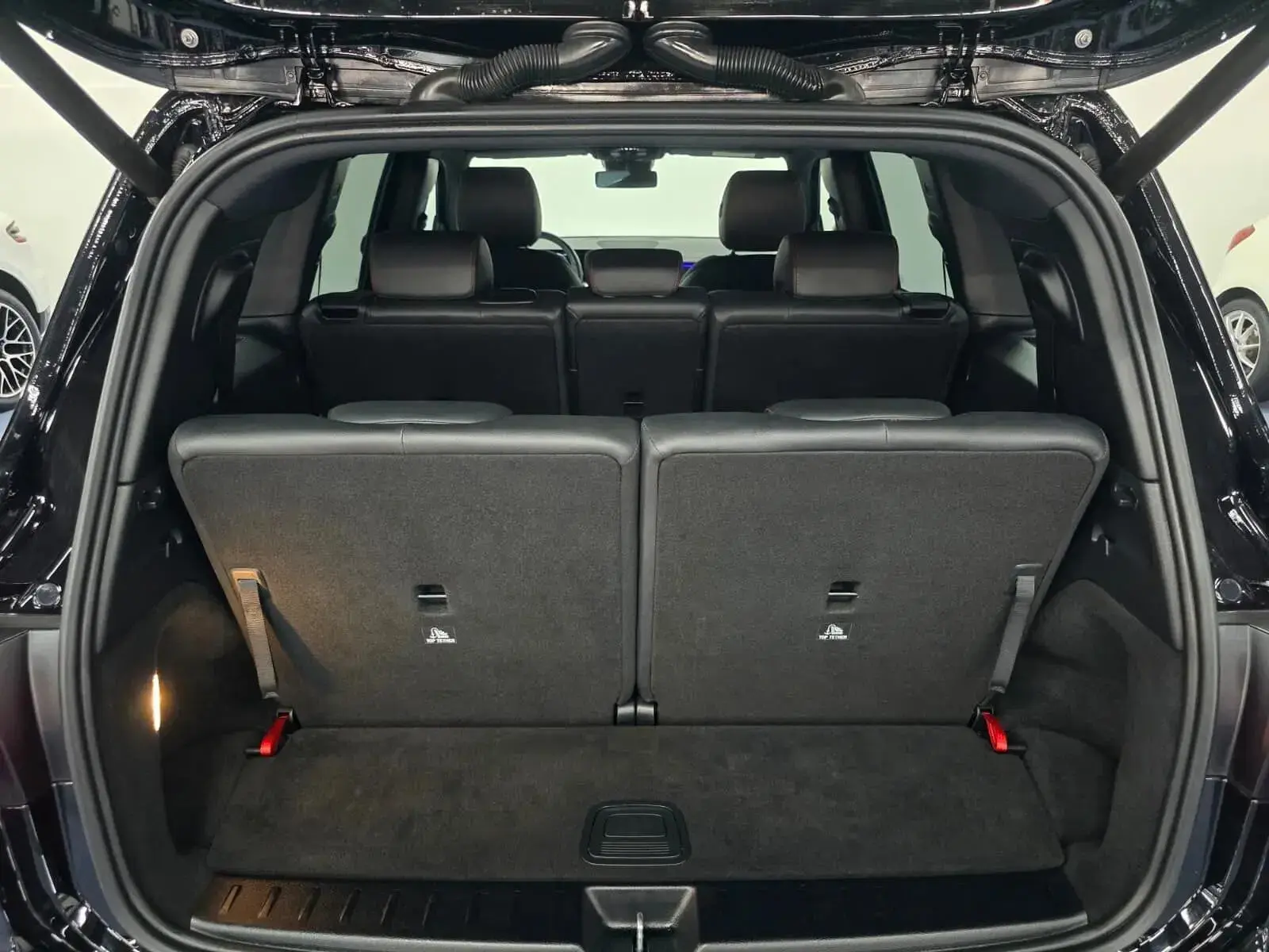 Mercedes-Benz EQB 250 AMG Line 23
