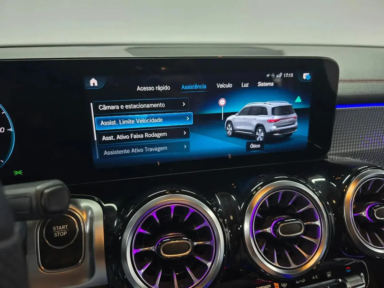 Mercedes-Benz EQB 250 AMG Line 36