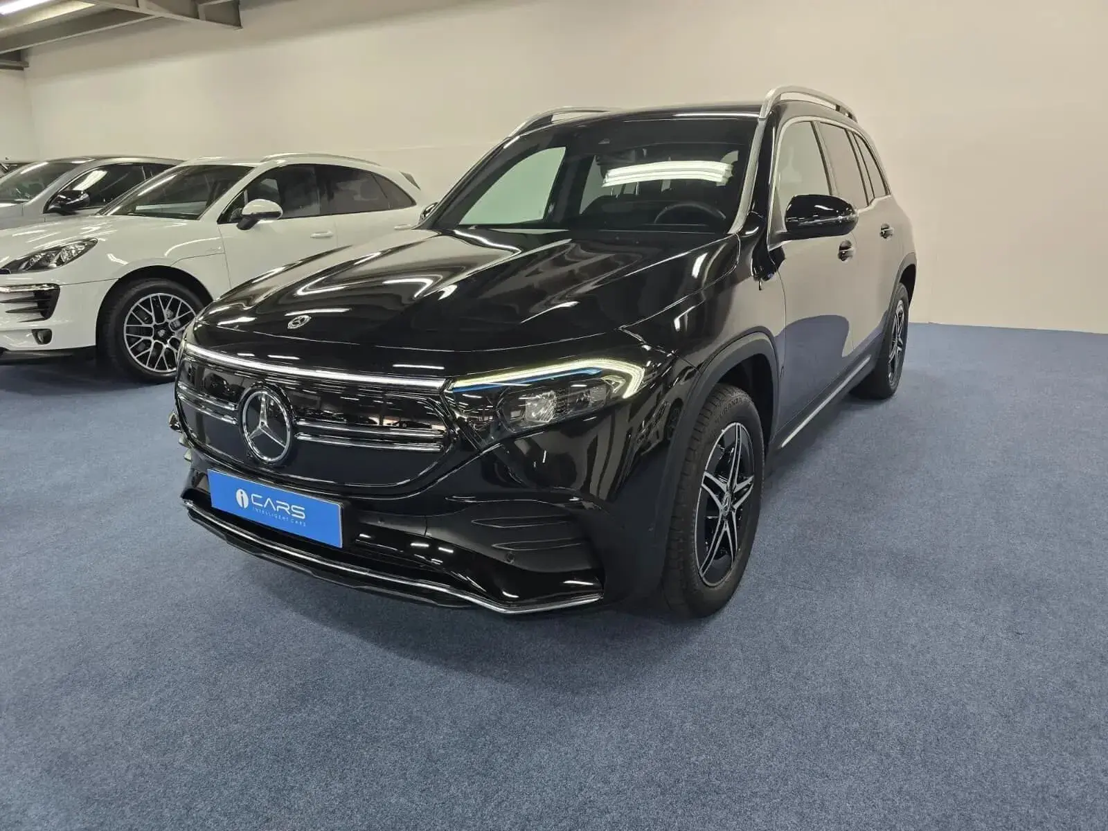 Mercedes-Benz EQB 250 AMG Line 45