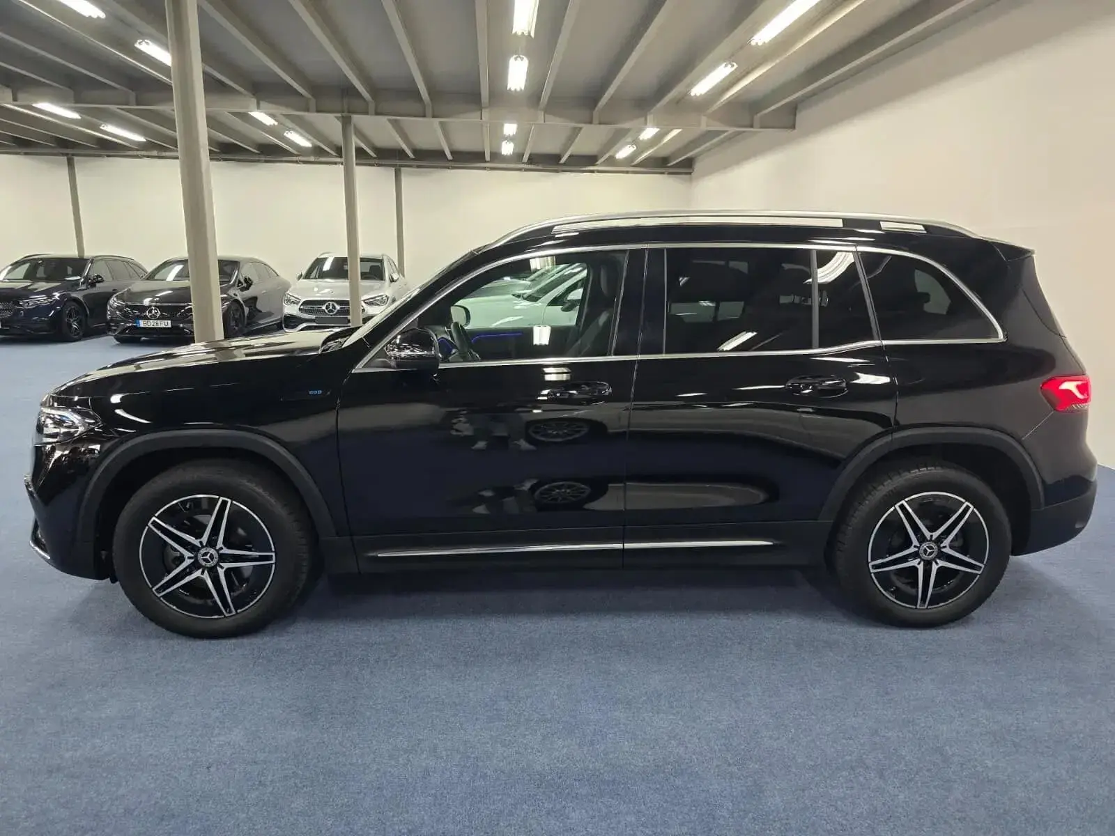 Mercedes-Benz EQB 250 AMG Line 52