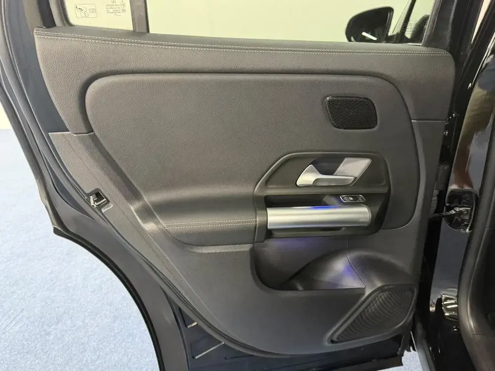 Mercedes-Benz EQA 250 Progressive 41