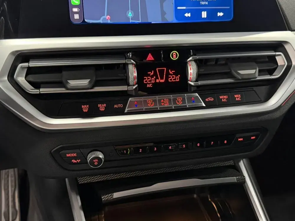 BMW 320 d Pack M Auto 28