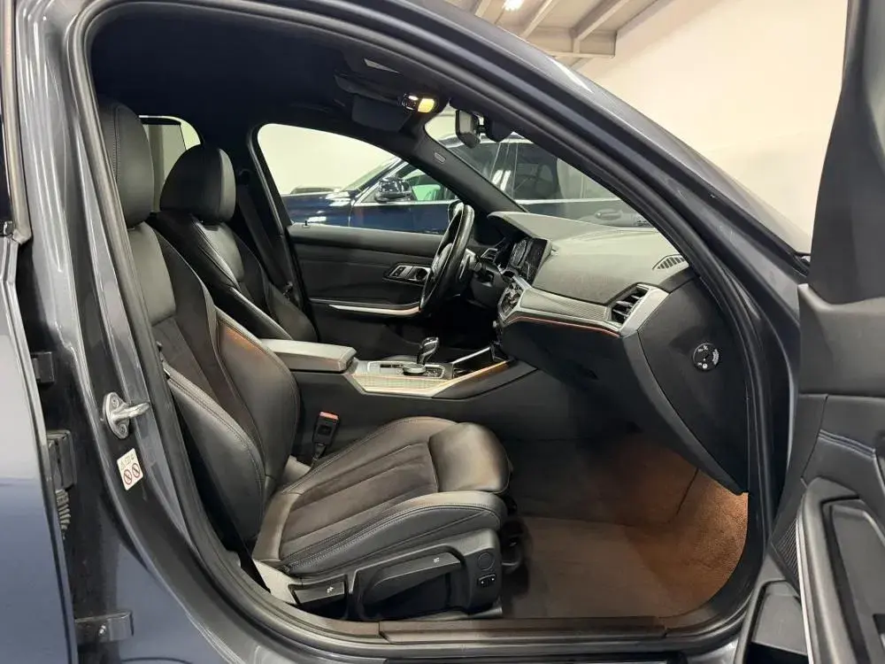 BMW 320 d Pack M Auto 32