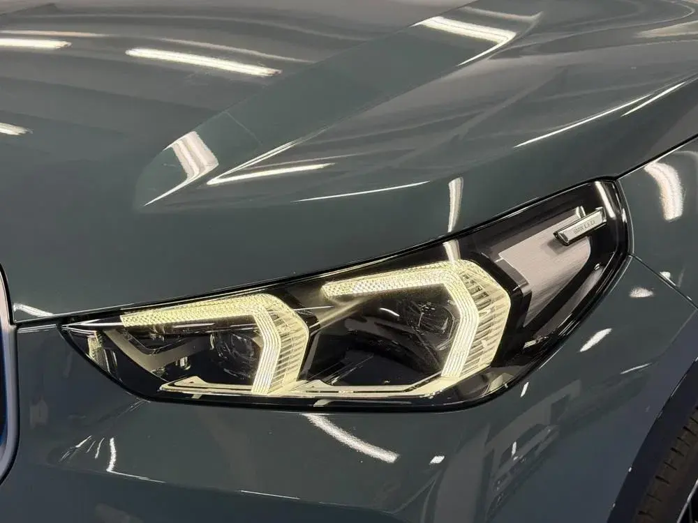 BMW iX1 xDrive30 4