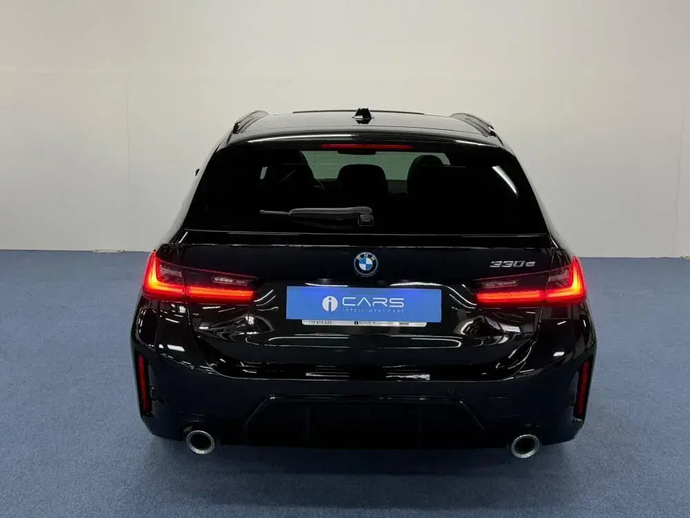 BMW 330 e Aut. M Sport 3