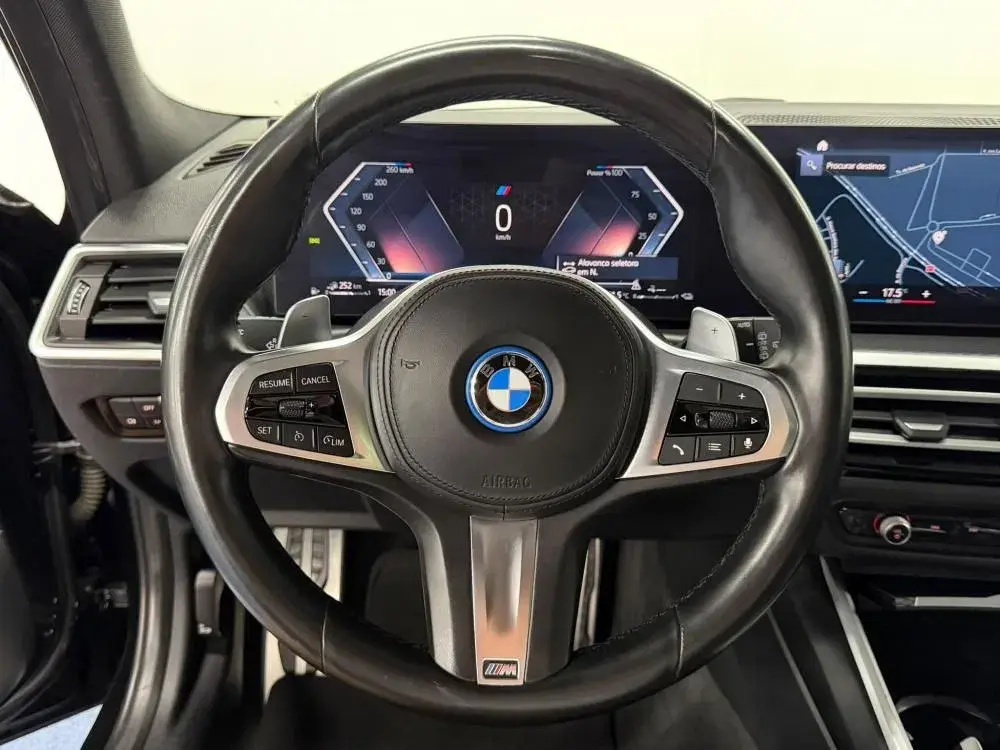 BMW 330 e Aut. M Sport 5