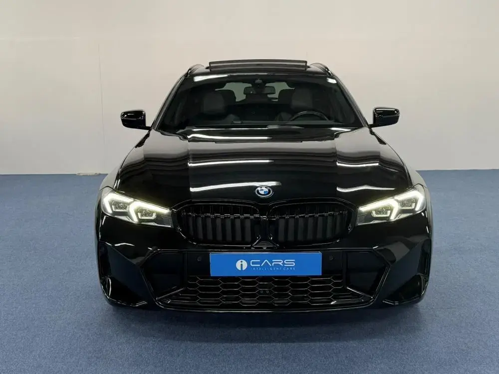 BMW 330 e Aut. M Sport 44