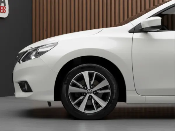 Nissan Leaf Acenta 12