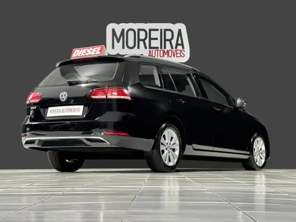 Volkswagen Golf 1.6 TDi Confortline 3