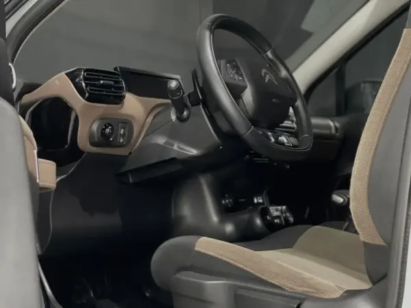 Citroën C4 Cactus 1.6 HDI ETG6 2