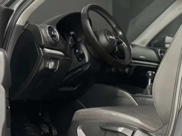 Audi A3 Sportback 1.6 TDI 2