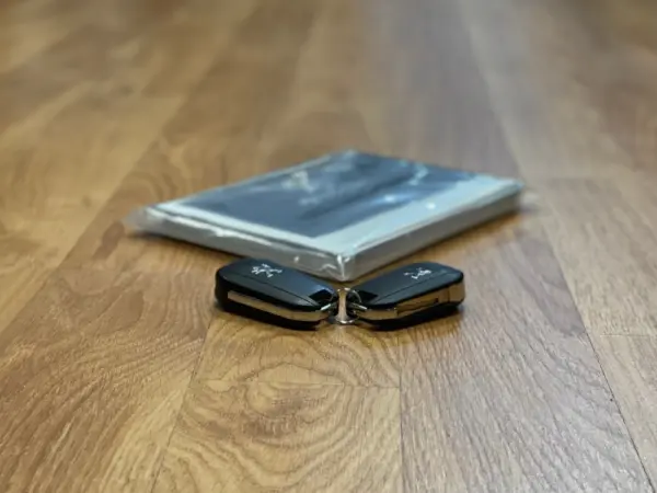 Peugeot 2008 1.2 PURETECH STYLE 13