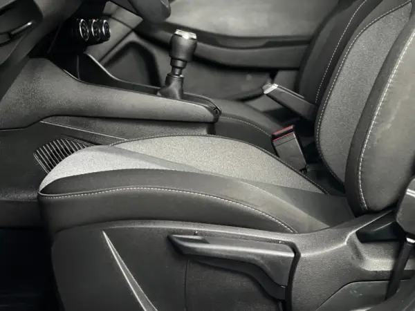 Renault Clio 1.5 Blue dCi Limited 7