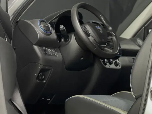 Dacia Spring Electric 45 Comfort 2
